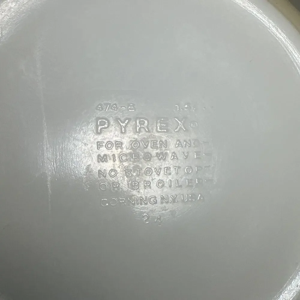 Vintage Pyrex By Corning Homestead Brown 474-B 1.5 qt Casserole Dish ~ NO LID